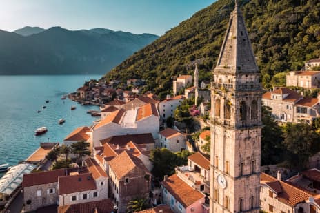 Imagem Promocional Apresentando o Destino Europa